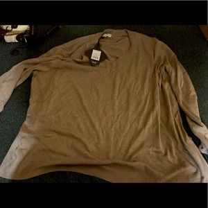 V neck sweater